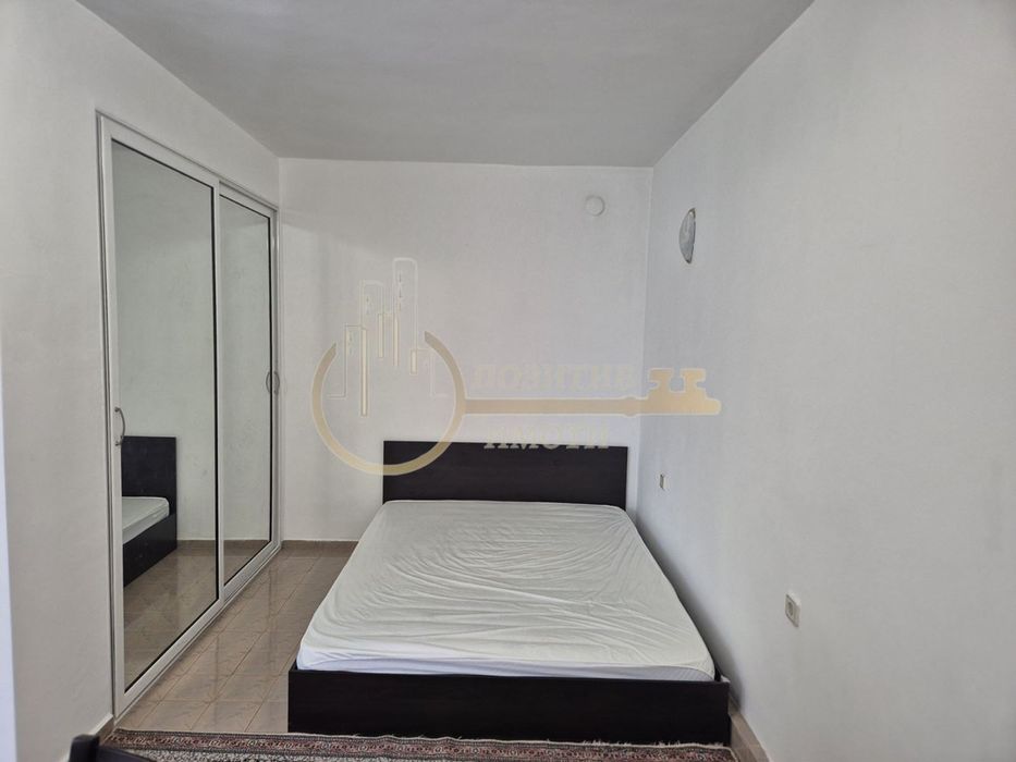 Дава се под наем Четиристаен апартамент в София, Борово - 130 кв.м за 850 € - Снимка #11