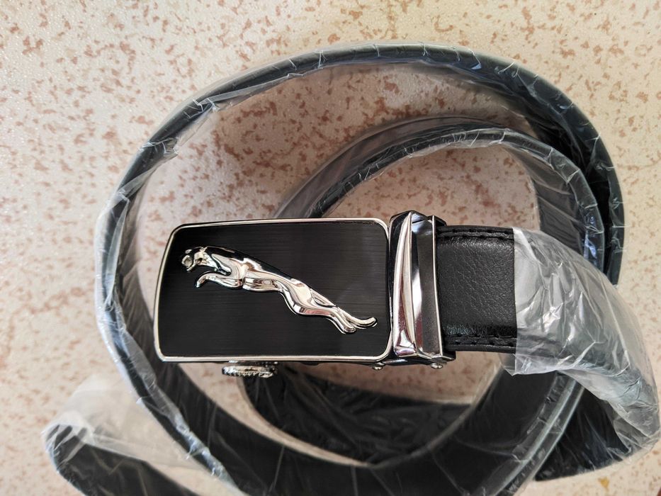 Мъжки кожен колан с автоматична тока и плочка