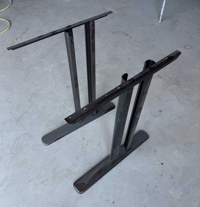 picioare birou metalice negre
