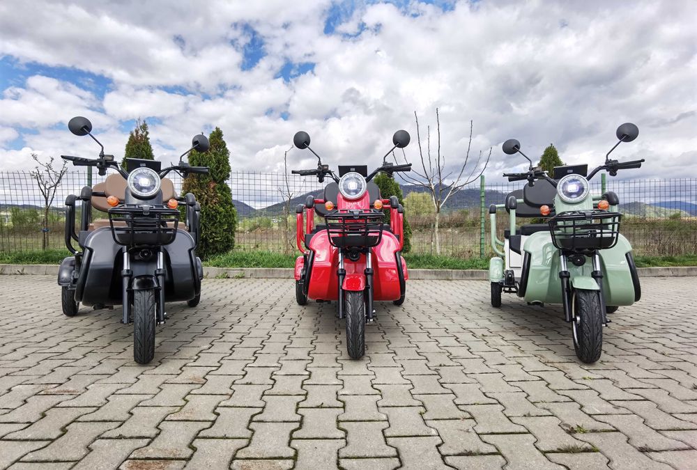 BRECKNER TRAVEL triciclu electric cu carte 350ron fara permis Agramix