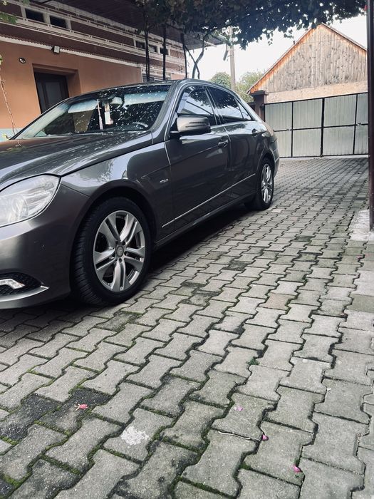 MERCEDES-BENZ E-Class 2009 — imagine 5