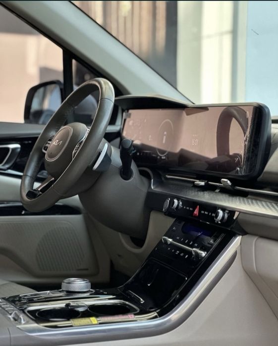 Kia carnival hi-limousine.2022/23 Своя