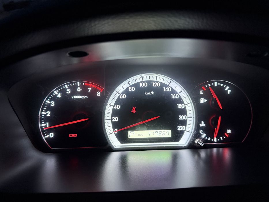 Продаю эпика фул 2009 года 117000 пробег