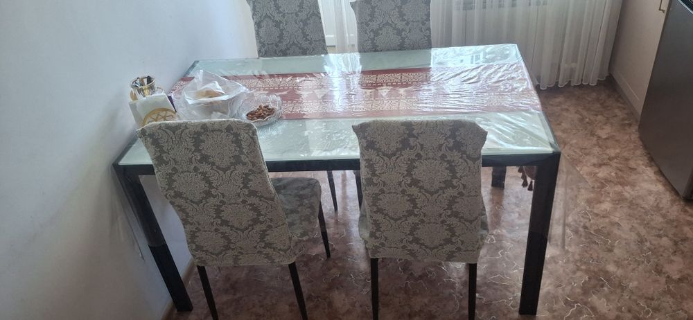 Стол со стулями б.у