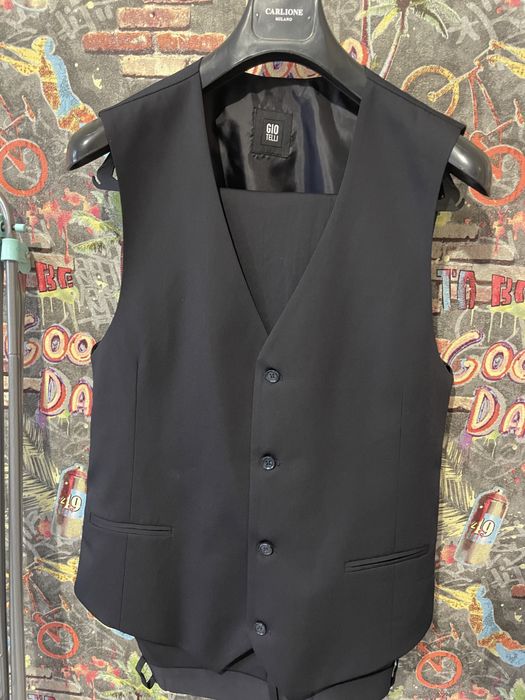 Тройка костюм GLO TELLI