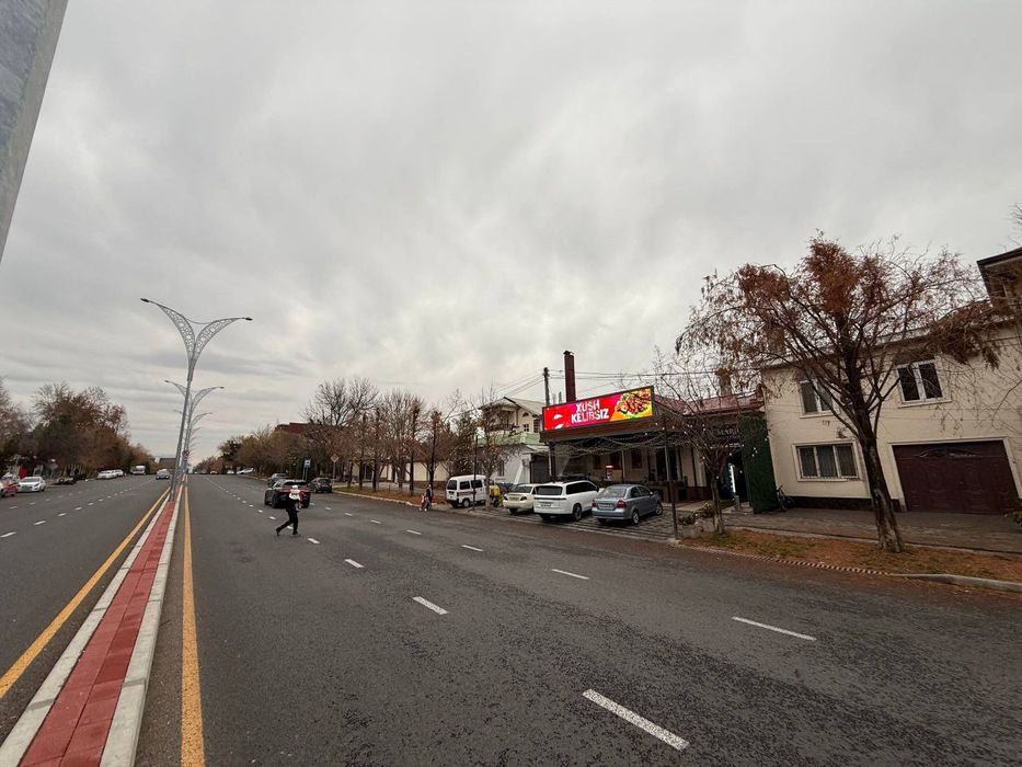 1 линия Дом Участок 3,30 сот  11 ком . Войеный госпиталь