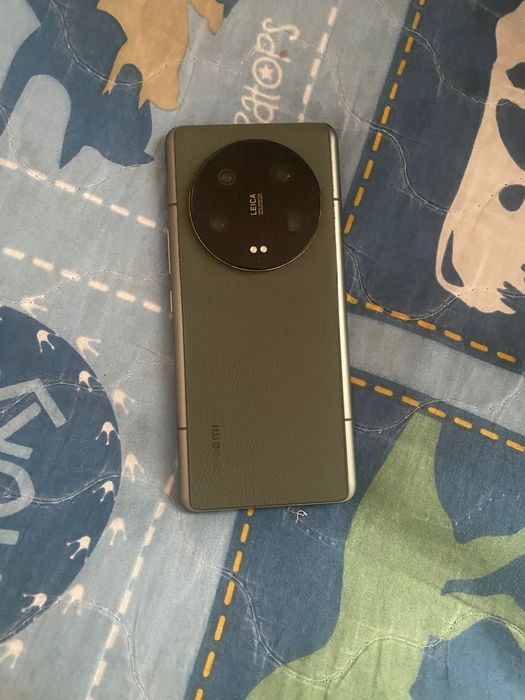 Xiaomi 13ultra .