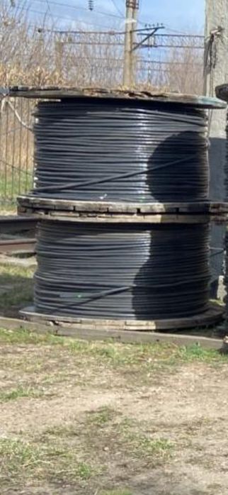 Продам кабель 
[2