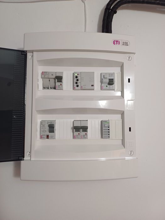 Electrician instalații electrice,civile