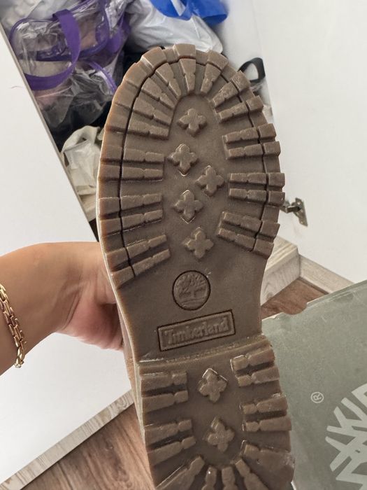 Ботинка новый кожаный timberland