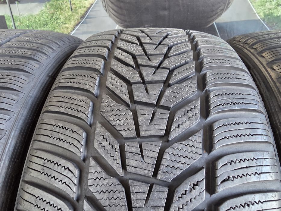 245/40/18 HANKOOK 4бр