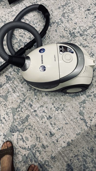 Пылесос мощный в отличном состоянии