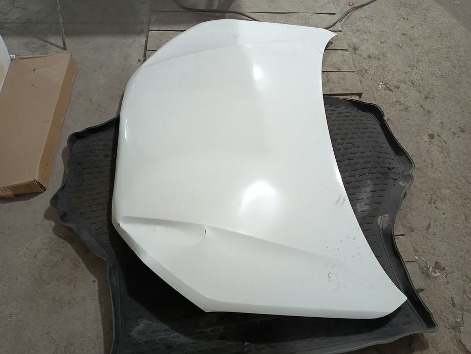 Капот  lada granta FL