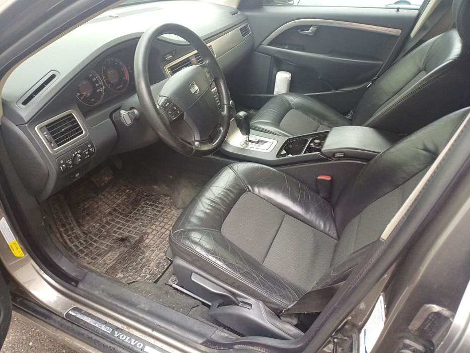 VOLVO V70 2008 — imagine 3