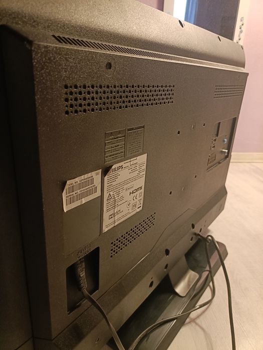 Televizor Led Philips 81 cm (32 inch)stare foarte bună