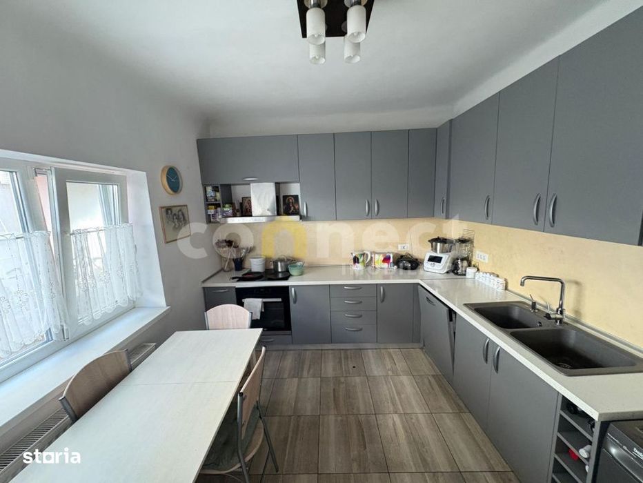 Casa de vanzare | SU 147 mp | Central, zona Str. Motilor