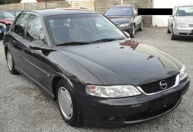 Opel Vectra B Edition 2000 2.0 DTI на части