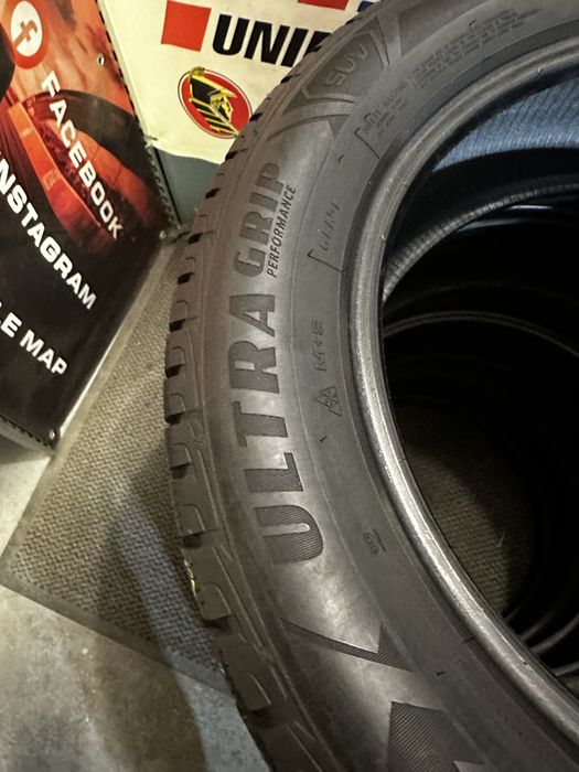 215/60 R17 96H XL - Goodyear Ultra Grip Performance M+S Oferta