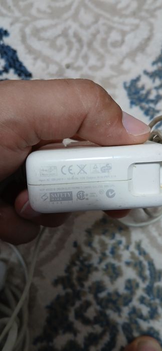 Зарядное устройство Apple MacBook magsafe