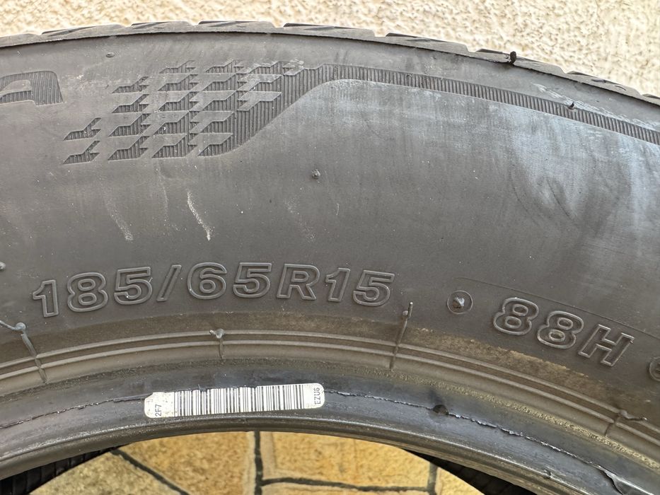 Автомобилни гуми 185 65 15 Bridgestone