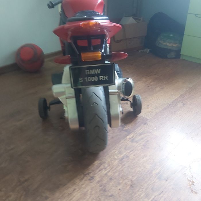 Електрически мотор BMW