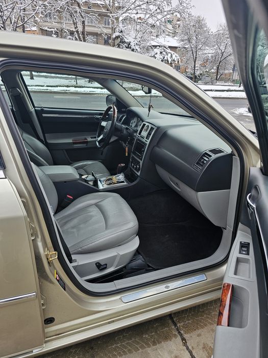 Chrysler 300c 5.7 HEMI 2006 ГАЗ