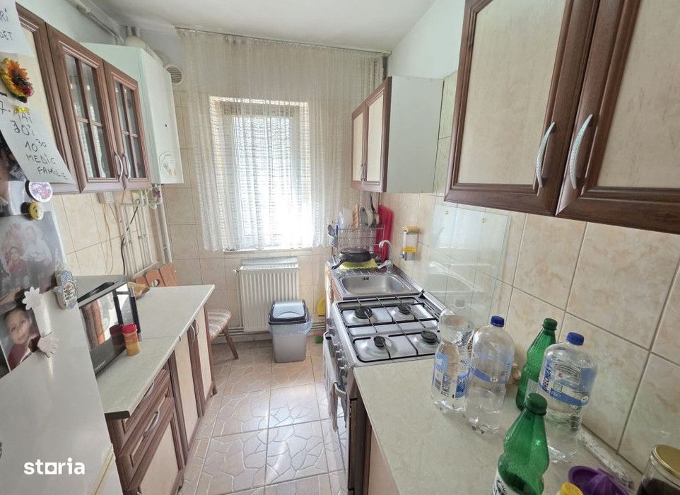 Apartament  3 camere Dacia , 54 metri, etaj 2 Cod:162251