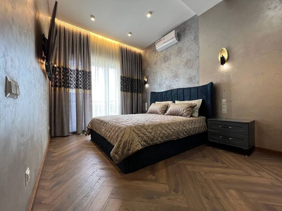 Срочно сдаётся 2х комнатная квартира в премиум ЖК Skyline Towers