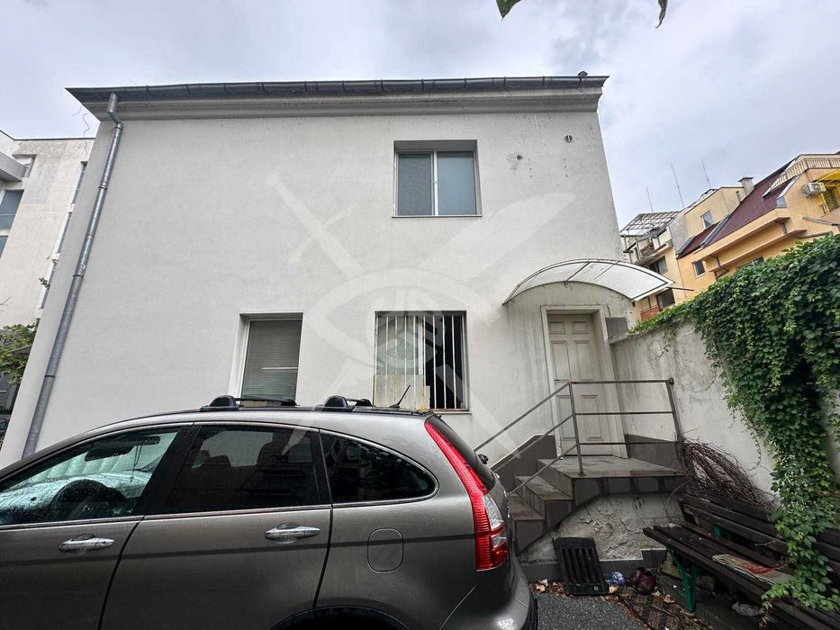 Дава се под наем Тристаен апартамент в Пловдив, Център - 55 кв.м за 548.25 € - Снимка #7