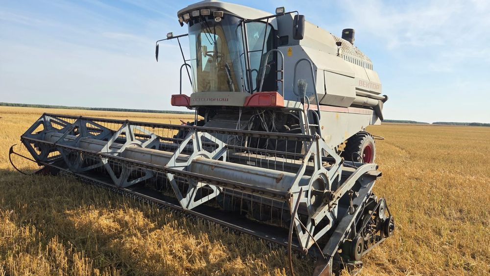 Продам комбайн в отличном состоянии