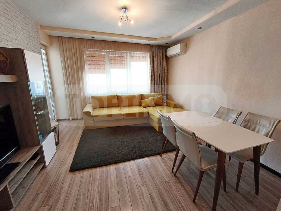 Двустаен апартамент в квартал Левски