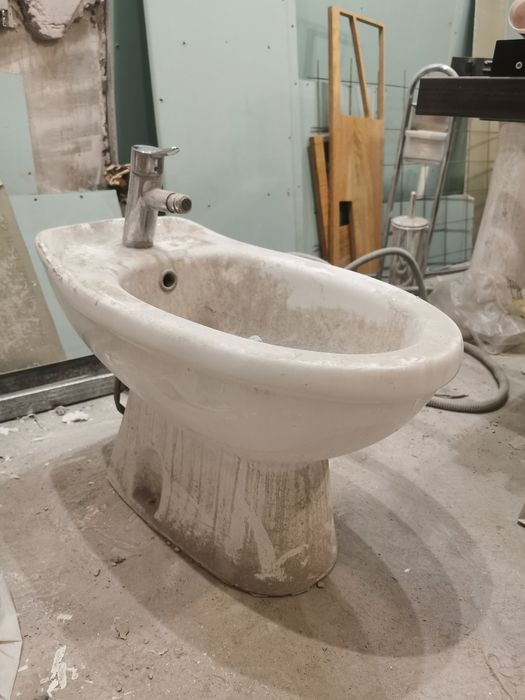 Биде Smell (Испания)