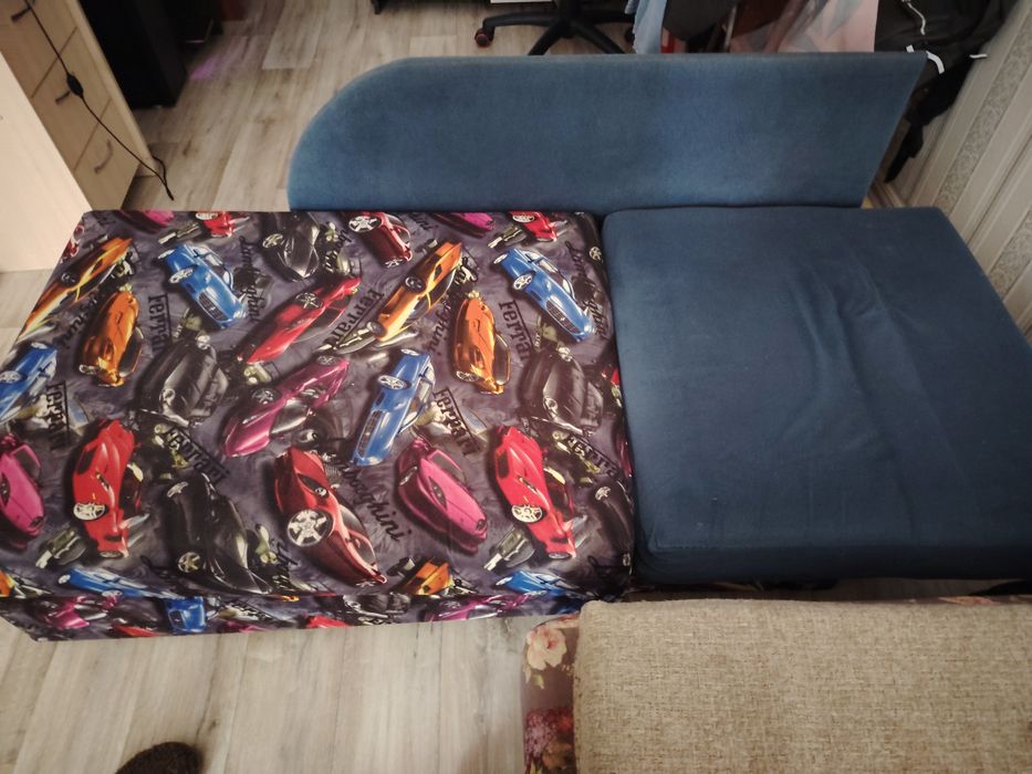 Продам мини диван раскладной