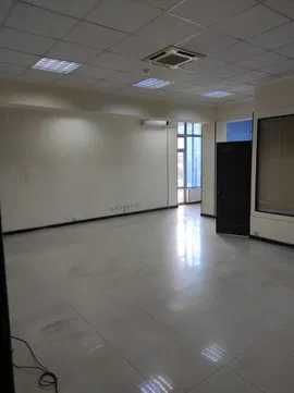Офис 52м2  Ориентир: Бадамзар  (14708)