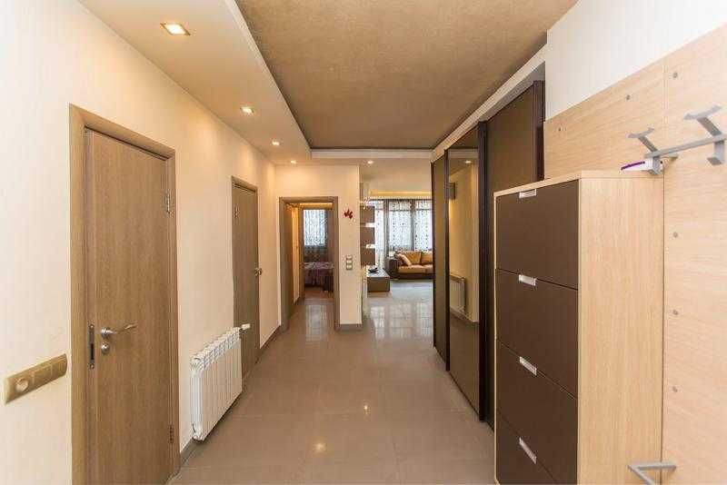 Продава се Четиристаен апартамент в София, Люлин 9 - 112 кв.м за 1518 €/кв.м - Снимка #4