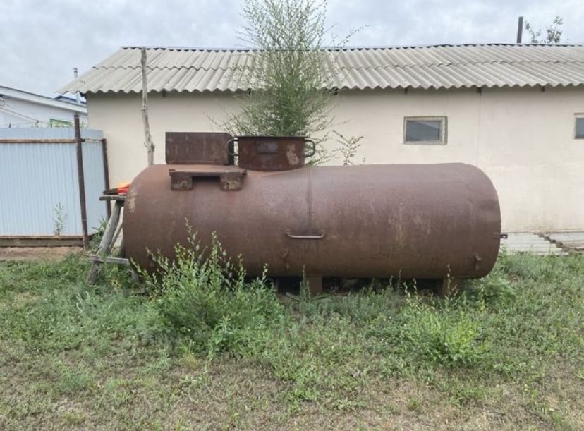 Бочка 4 тонна 200-400литр