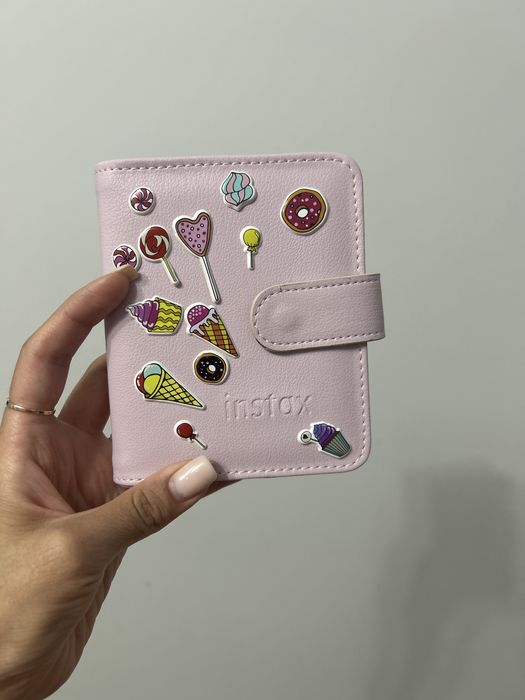 Фотокамера Instax mini 12 в комплекте с чехлом!