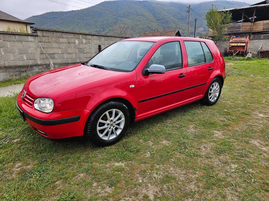 Фолксваген голф 4 1.4 Климатик Теглич Vw Golf Edition