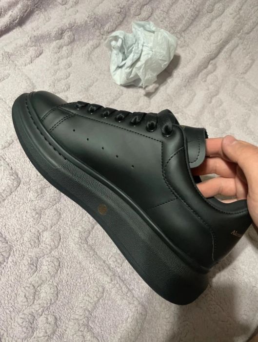 Alexander McQueen la DOAR 249 LEI