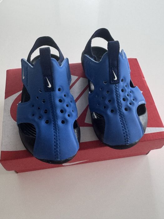 Детски сандали Nike и Camper