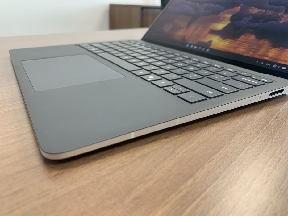 Surface Laptop 5G for Business 7th with Intel