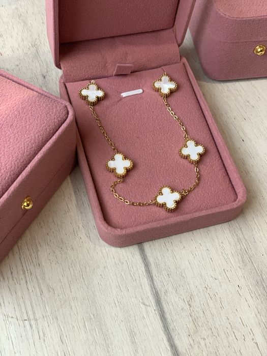 Van Cleef Колие / Гривна с двтелина