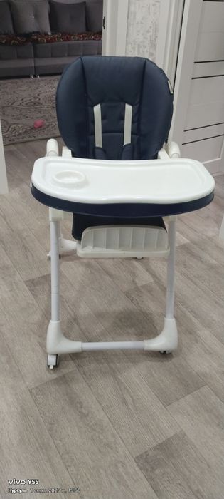 Продам складной детский стульчик