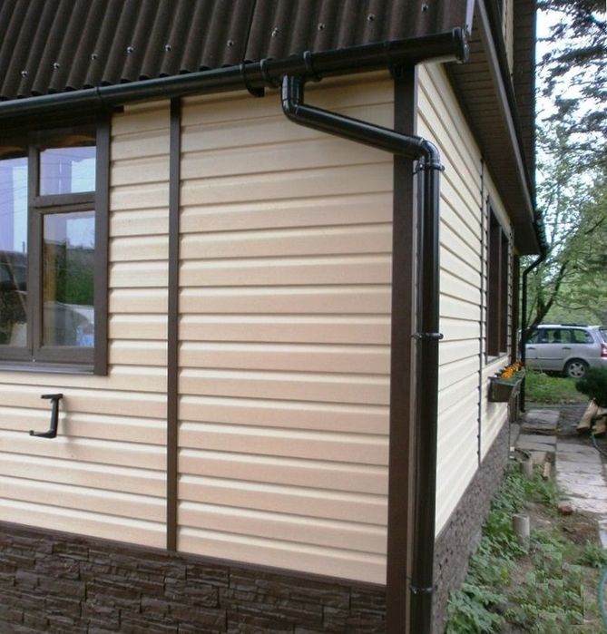 сайдинг виниловый водосток