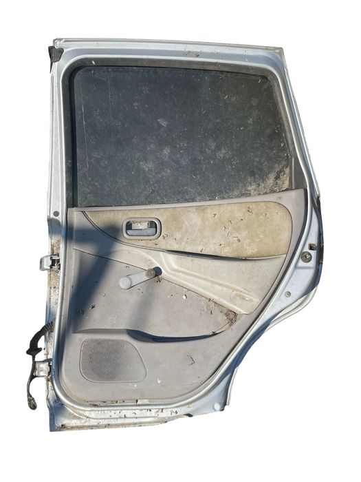 Usa Portiera Dreapta Spate Nissan Almera Tino V10 1998 - 2006