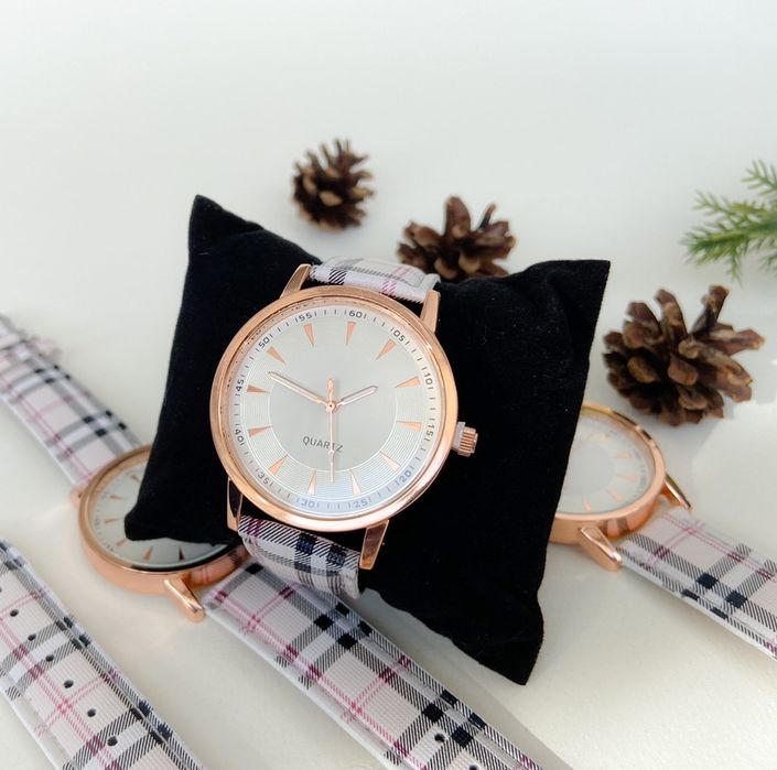 Дамски часовник с каишка Burberry check