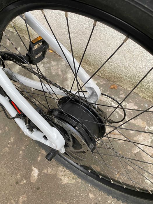 Vand Bicicleta Electrica RockRider E ST 100 Marime L, noua