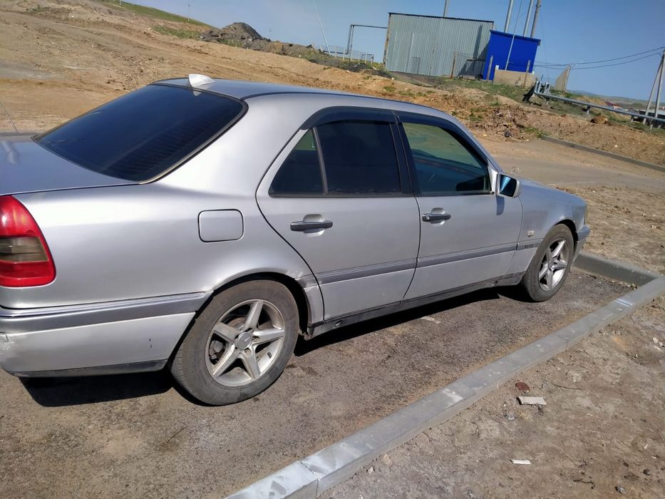 Продам Мерседес с 180.