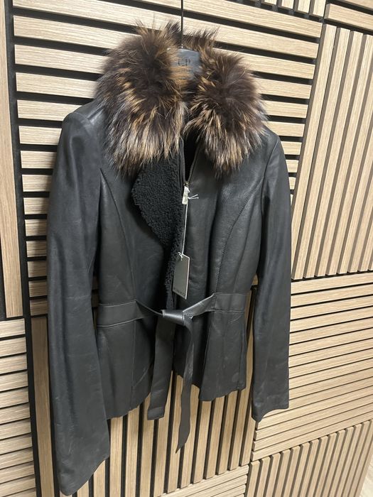 PINKO : Яке/ Палто естествена кожа размер S-M / Оригинал