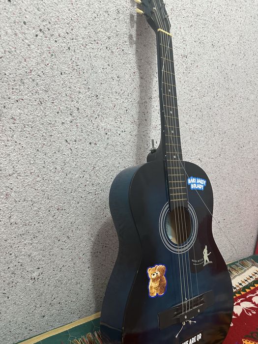 Гитара хорошем состоение